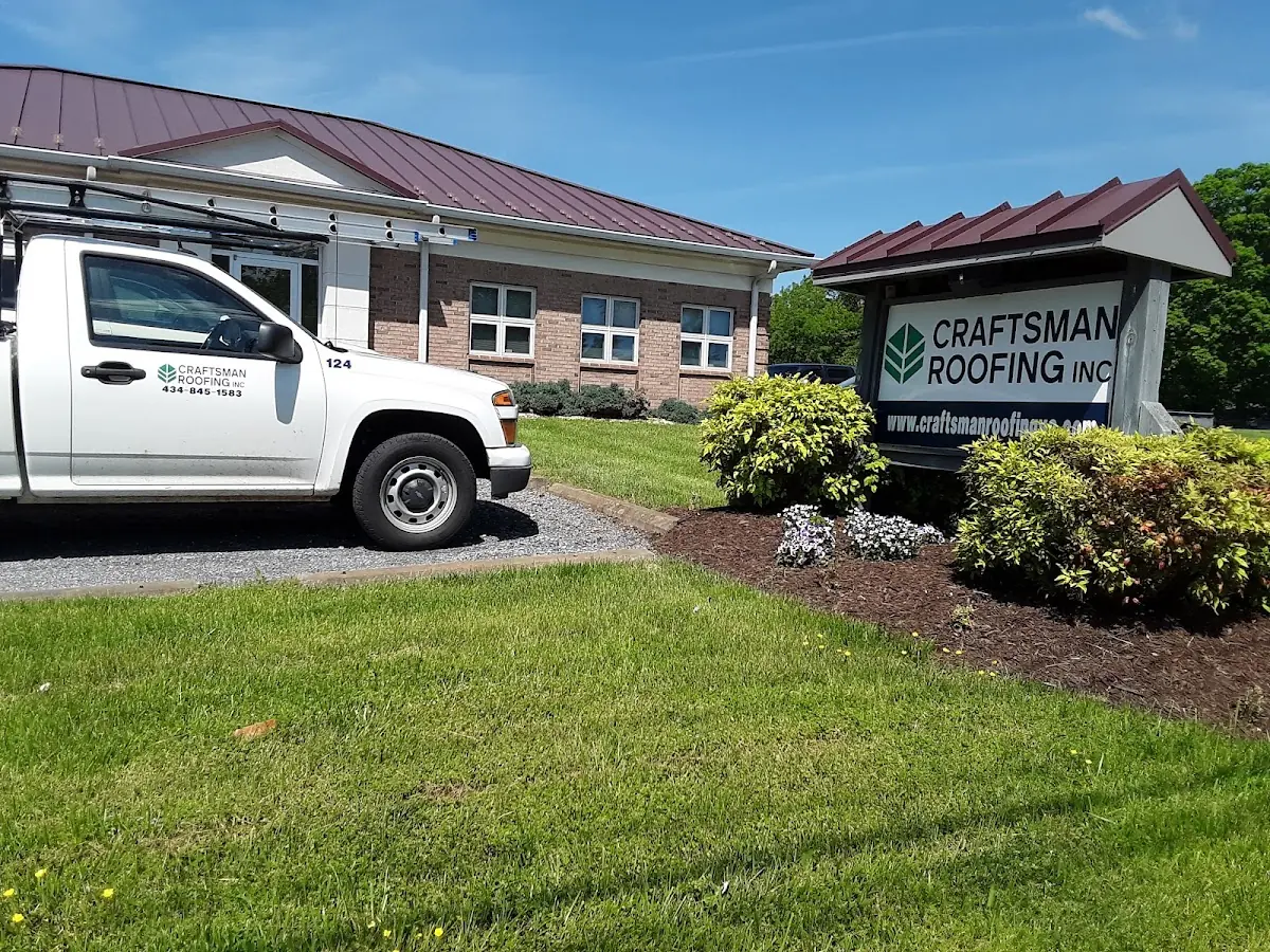 Quality Ice Dam Removal by experienced craftsmen in Stallings